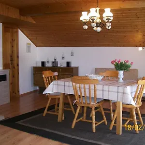 Fischer Apartment