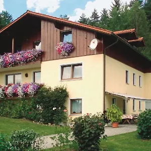 Fischer Brigitte Apartment